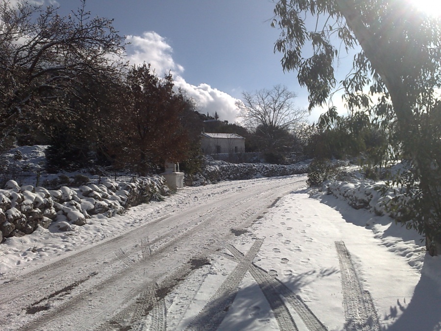 Κανονικά η κυκλοφορία στον αυτοκινητόδρομο Κορίνθου – Τρίπολης – Καλαμάτας, που υπάρχουν προβλήματα στην Πελοπόννησο