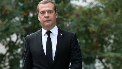 Παρέμβαση σεισμός Medvedev, μήνυμα σε Trump: Η Ρωσία έχει πανίσχυρο στρατό για να χτυπά τους αλαζόνες του πετρελαίου