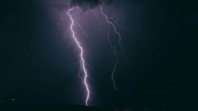 Κακοκαιρία Adel: Επικαιροποιήθηκε το έκτακτο της ΕΜΥ - Κόκκινη προειδοποίηση για επικίνδυνα φαινόμενα