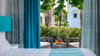 Τι δείχνουν οι τέσσερις πρωτογενείς μελέτες του ΙΤΕΠ για τα ελληνικά ξενοδοχεία