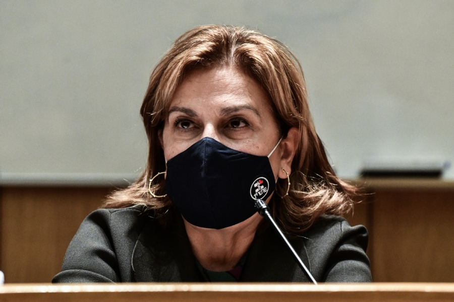 Κοτανίδου: Δεν θα έχουμε νέο πανδημικό κύμα - Δεν είναι τόσο μεταδοτικές οι νέες παραλλαγές covid