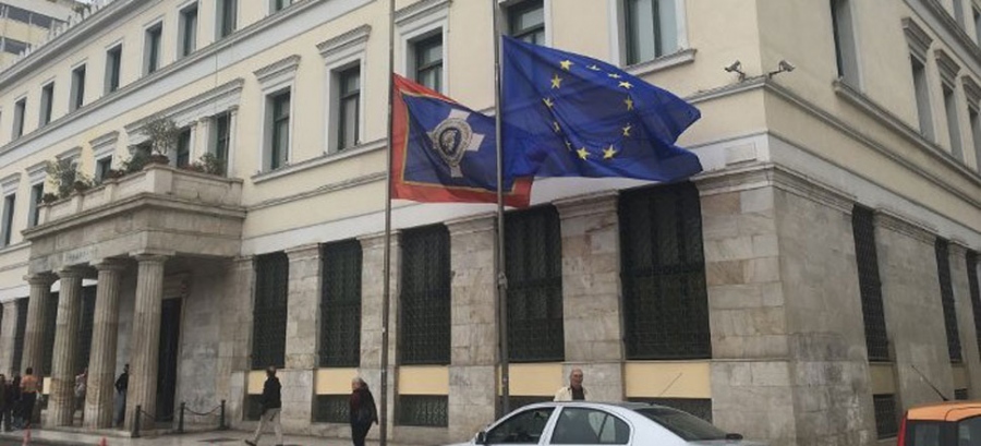Δήμος Αθηναίων: Με δικαστική απόφαση επιστρέφουν απολυμένοι συμβασιούχοι