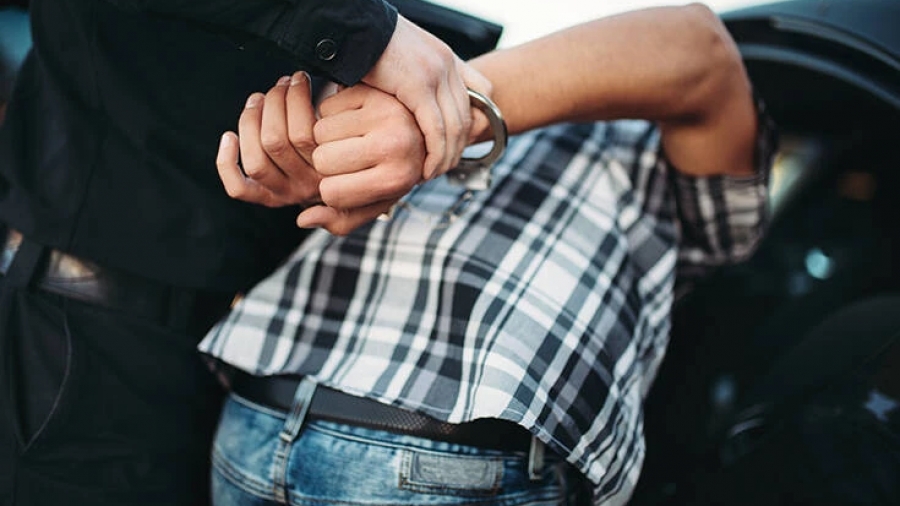 Άγιος Παντελεήμονας: Σπείρα πιάστηκε με πάνω από 200.000 ευρώ λεία