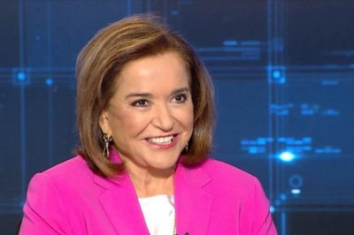 Ντροπή σας κ. Ντόρα Μπακογιάννη - Οι 57 νεκροί στα Τέμπη δεν είναι απλά... «καντηλάκια του ΙΚΕΑ»