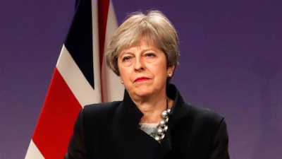 May (Βρετανία): Καταστροφικό και ασυγχώρητο το ενδεχόμενο μη συμφωνίας ή μη εξόδου από την ΕΕ