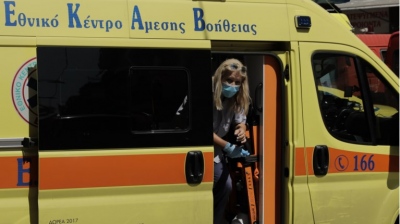 Θεσσαλονίκη: Σοβαρά εγκαύματα σε δίχρονο κοριτσάκι - Ο πατέρας της έβαζε βενζίνη με μπιτόνι σε ΙΧ