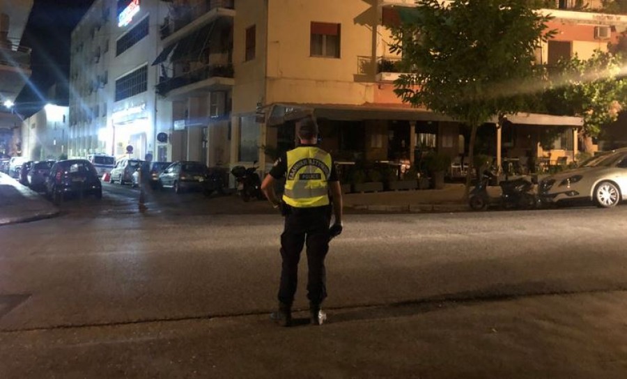 Συλλήψεις και πρόστιμα στα νησιά του Ιονίου, για παραβάσεις των μέτρων  κατά του κορωνοϊού