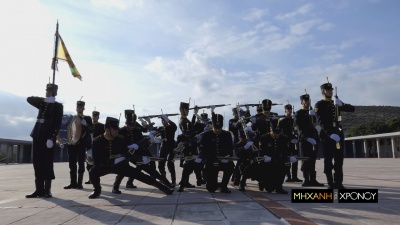 Η ιστορία της Σχολής Ευελπίδων συνεχίζεται μέσα από την «Μηχανή του Χρόνου», στο COSMOTE HISTORY HD