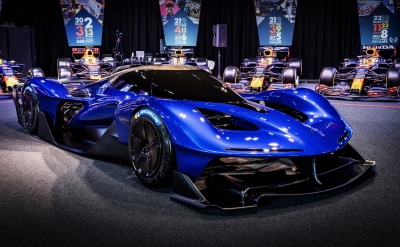 Η Red Bull RB17 με ατμοσφαιρικό V10, 1.200 άλογα και τεχνολογία F1