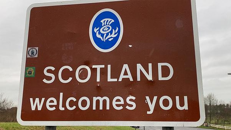 Η Σκωτία ζητά να εφαρμόσει δική της πολιτική έκδοσης βίζας σε ευρωπαίους πολίτες μετά το Brexit