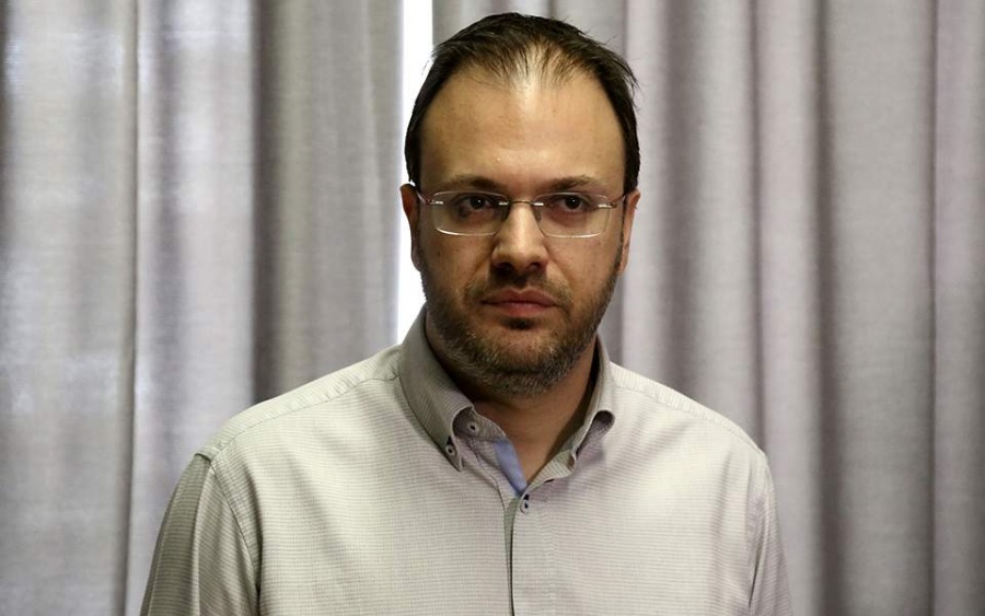 «Πράσινο φως» εν μέσω διαφωνιών από ΔΗΜΑΡ στην συμφωνία των Πρεσπών - Με διαγραφή από το ΚΙΝΑΛ απειλείται ο Θεοχαρόπουλος