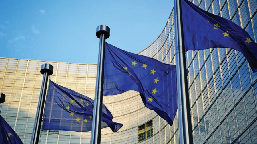 Η Ευρώπη στα όρια της κατάρρευσης - Η απόρριψη της ρωσικής ενέργειας βυθίζει τη βιομηχανία και εκτοξεύει τις τιμές