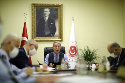Akar (Τούρκος υπ. Άμυνας): Εθνικό ζήτημα η Κύπρος για την Τουρκία - Η Ελλάδα να παραιτηθεί