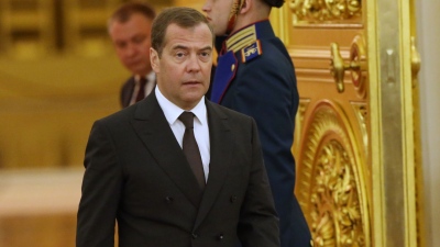 Καυστικός ο Medvedev: «Κάτι περίεργο συμβαίνει στη Νέα Υόρκη - Ο κλόουν παίρνει κοκαΐνη και τρέμει, ο Πολωνός έχει… σνους στο στόμα»