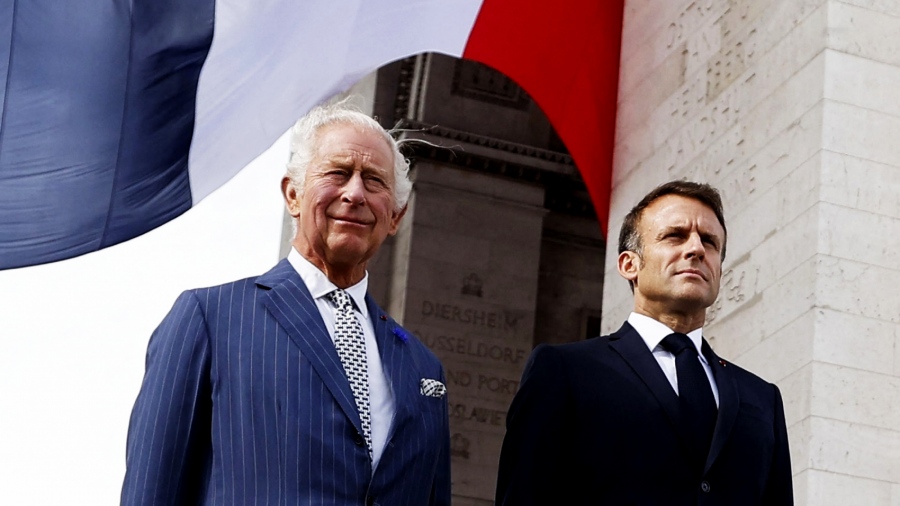 Ξαφνικά διπλωματικό επεισόδιο Βρετανίας - Γαλλίας: «Ο Macron προσέβαλε βάναυσα τον Βασιλιά Κάρολο»