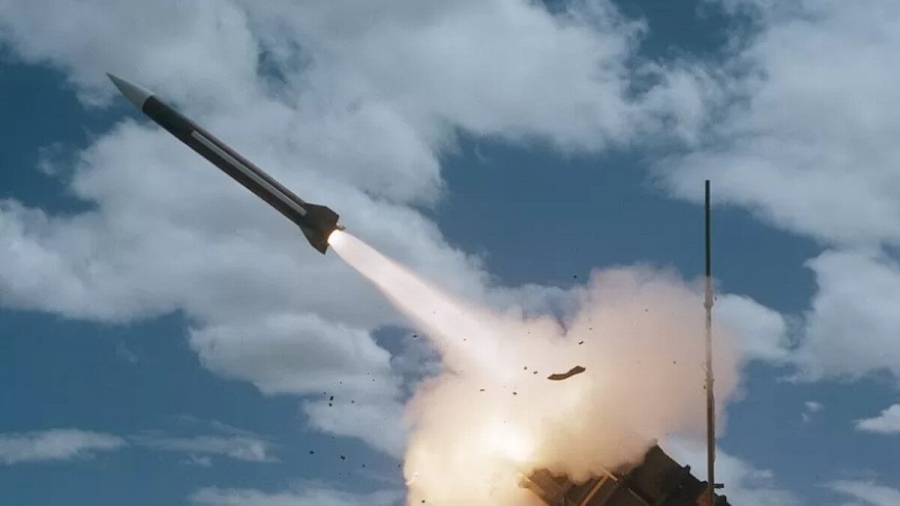 Σαρωτικές ρωσικές επιθέσεις με όπλα υψηλής ακριβείας σε στρατιωτικά αεροδρόμια των Ουκρανών -  Πλήρης καταστροφή