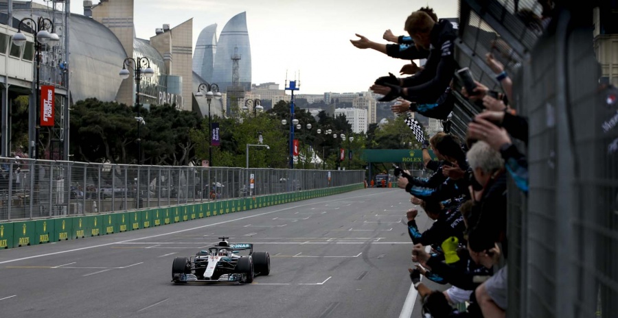 GP Αζερμπαϊτζάν – Ανάλυση αγώνα: Κρίσιμη επικράτηση Hamilton (Last man standing)