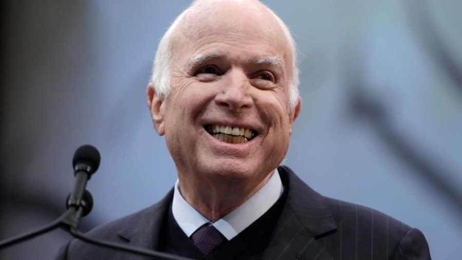 Έφυγε στα 81 του χρόνια ο Αμερικανός γερουσιαστής John McCain - Ζήτησε να μην παραστεί ο Trump στην κηδεία