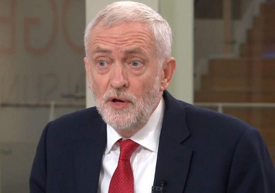 Corbyn: «Καταστροφική» μία αποχώρηση της Βρετανίας από την ΕΕ χωρίς συμφωνία