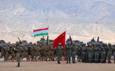 Η Κίνα κατασκευάζει στρατιωτική βάση στο Τατζικιστάν, στα σύνορα με το Αφγανιστάν