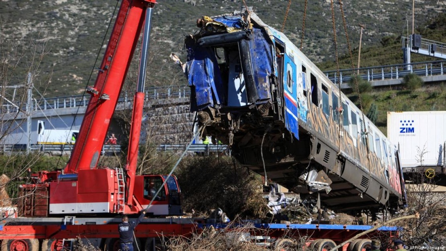 Siemens: Συνεργαζόμαστε με τις ελληνικές αρχές για τα Τέμπη