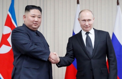 Τι συμβαίνει με τις σχέσεις Putin – Kim - Η εκτόξευση κατασκοπευτικού δορυφόρου της Βόρειας Κορέας είναι ένα γιγάντιο (και επικίνδυνο) ερωτηματικό