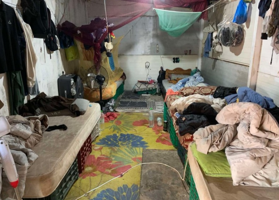 Εικόνες σοκ από την εκμετάλλευση εργατών γης - Δουλέμποροι τους ανάγκαζαν να δουλεύουν απλήρωτοι