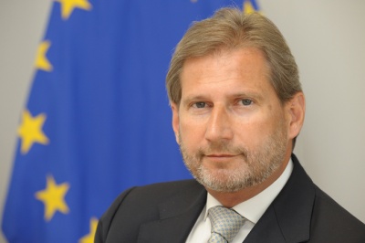 Hahn (Επίτροπος ΕΕ): Δεν τίθεται λόγος για ένταξη της πΓΔΜ ακόμη στην ΕΕ αλλά για αρχικό στάδιο διαπραγματεύσεων