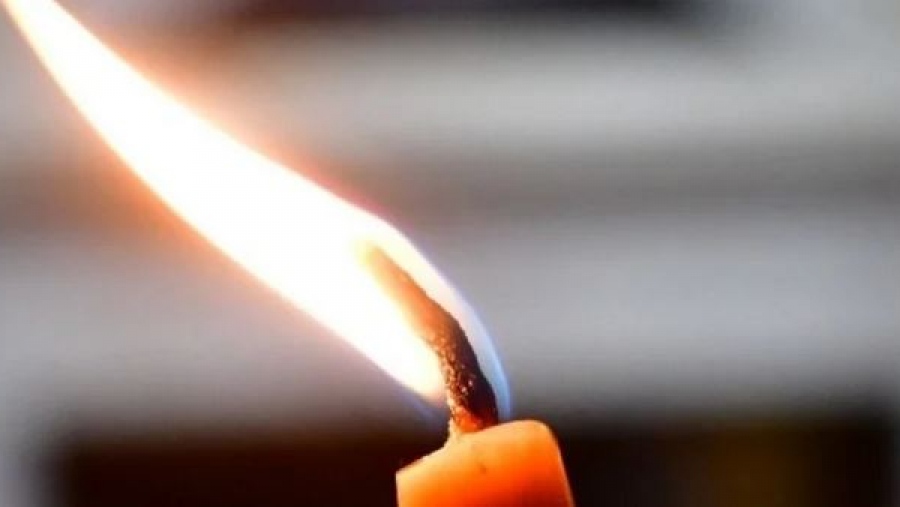 Στα Ιεροσόλυμα βρίσκεται η ελληνική αποστολή που θα μεταφέρει στην Ελλάδα το Άγιο Φως