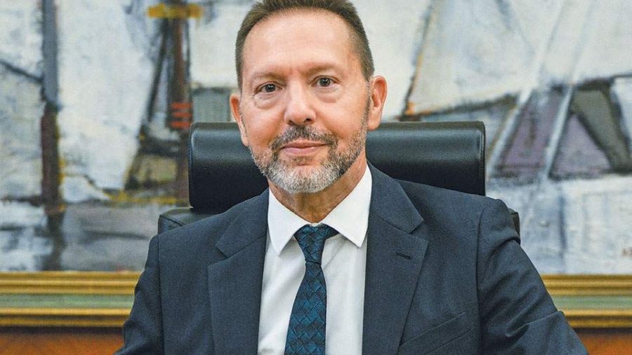 Το μήνυμα Στουρνάρα σε εργαζόμενους της ΤτΕ: Ελπίζω στο τέλος του 2022 να πούμε με σιγουριά ότι η επιστήμη νίκησε την πανδημία