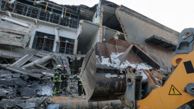 Το Κίεβο στο σκοτάδι - Ο ρωσικός στρατός αφάνισε ολοσχερώς το εργοστάσιο ενέργειας της Darnytsia