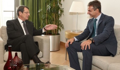 Επικοινωνία Αναστασιάδη - Μητσοτάκη για την Τουρκία, εν όψει της συνάντησης του Κύπριου προέδρου με τον Macron