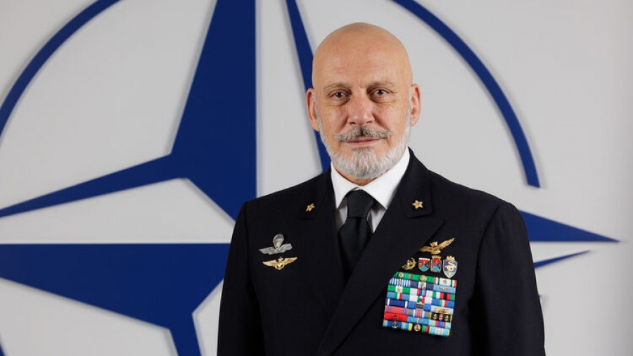 Giuseppe Cavo Dragone (ΝΑΤΟ): Η Ρωσία επιδιώκει να ανακτήσει όσα κατείχε πριν τη διάλυση της ΕΣΣΔ