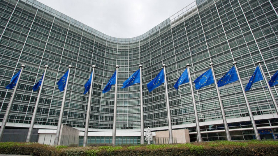 Η Ευρωπαϊκή Επιτροπή προσφεύγει στο Δικαστήριο της ΕΕ κατά της Βαρσοβίας