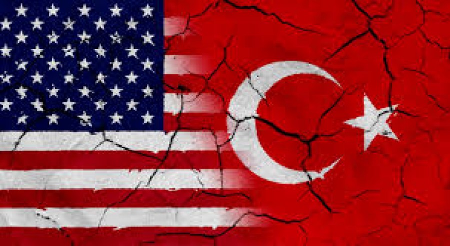 ΗΠΑ για Τουρκία: Πραγματικός ο κίνδυνος επιβολής κυρώσεων για τους S-400