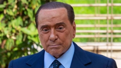 Ιταλία: Και ο Berlusconi υπέρ της επανεκλογής Mattarella στην προεδρία της Δημοκρατίας