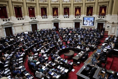 Χρήση κοκαΐνης μέσα στη Βουλή... Το Viral βίντεο