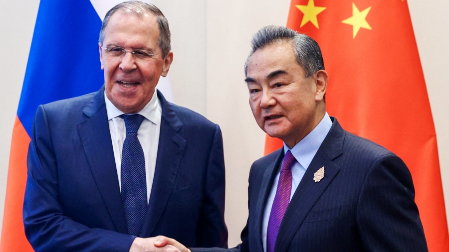 Zakharova: Τέσσερις ώρες διήρκεσε η κρίσιμη συνάντηση του Sergey Lavrov με τον Κινέζο ΥΠΕΞ Wang Yi