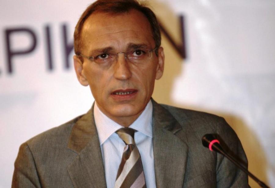 Η επιστροφή του «μετανοημένου» Μπόμπολα που στηρίζει ενεργά τον Ελλάκτωρα