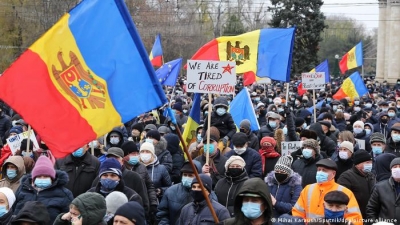 Μολδαβία: Διαδηλωτές ζητούν την παραίτηση της κυβέρνησης για τη στάση της κατά τη Ρωσίας