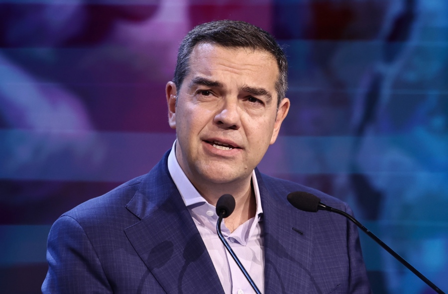 Απεταξάμην... προς το παρόν - Τσίπρας: Ερήμην μου η συζήτηση για νέο κόμμα - Συνομιλώ με την κοινωνία
