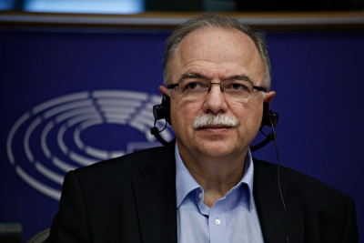 Παπαδημούλης: Ο Μητσοτάκης υποδέχεται τον Weber που μίλησε για Grexit πριν από τον Schaeuble