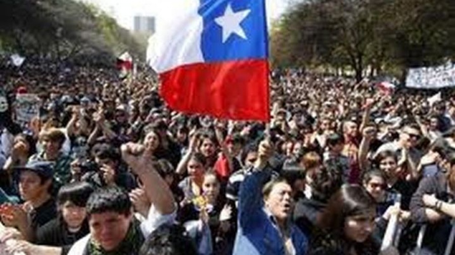 Χιλή: Σε κατάσταση έκτακτης ανάγκης το Σαντιάγκο μετά τις μαζικές διαδηλώσεις
