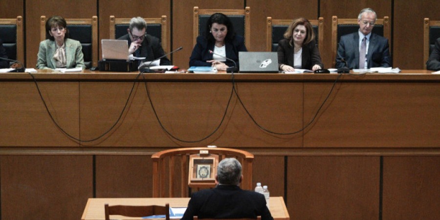 Δίκη Χρυσής Αυγής: Ελαφρυντικά μόνο για την ένταξη προτείνει η εισαγγελέας, ανοίγει ο δρόμος για τη φυλακή - Μιχαλολιάκος: Δικαστήκαμε για τις ιδέες μας