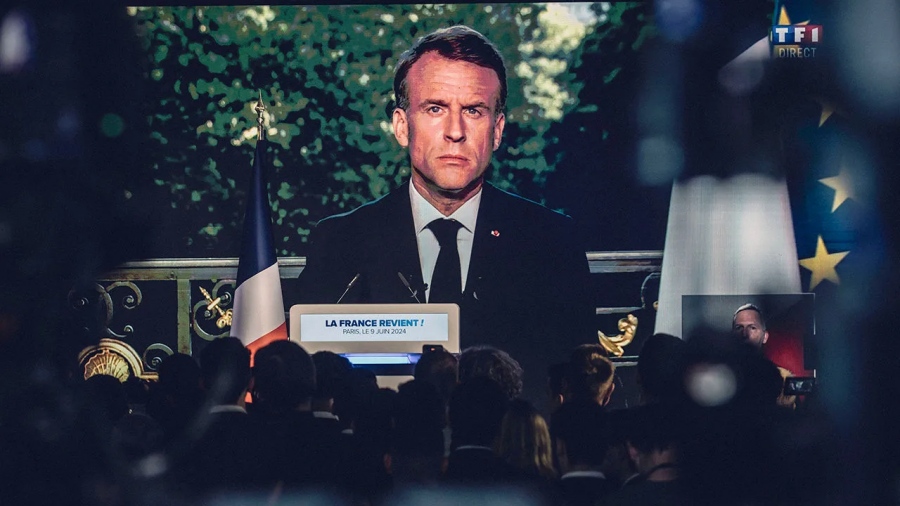 Καμπανάκι από Philippot (Πατριώτες): Ο Macron επικαλείται τον ρωσικό κίνδυνο για να αποκτήσει έκτακτες εξουσίες