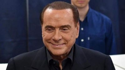 Berlusconi: Μια συμμαχία Forza Italia, Λέγκας και Fratelli d'Italia η μόνη λύση για την κεντροδεξιά - «Όχι» σε Cottarelli