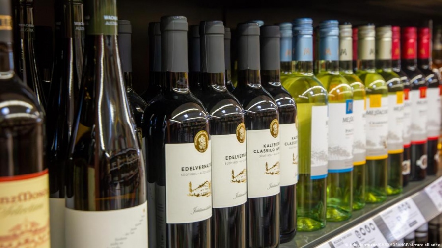 Γερμανία: «Καταστροφή» ο Trump για τις εξαγωγές κρασιού