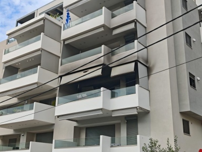 Γλυφάδα: Συνελήφθη 46χρονος αξιωματικός του πολεμικού ναυτικού - Έβαλε φωτιά σε σπίτι και 2 αυτοκίνητα πρώην συντρόφων του