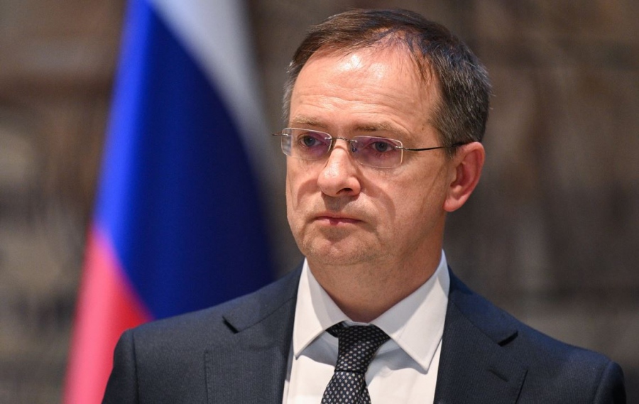 Αποκάλυψη: Ουκρανοί Ναζί απειλούν την οικογένεια του Ρώσου διαπραγματευτή Vladimir Medinsky