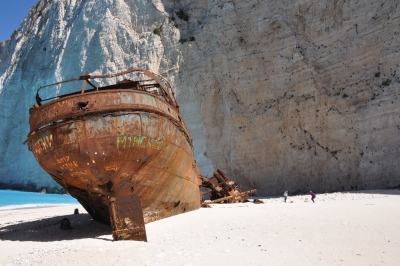 Υπεγράφη η προγραμματική σύμβαση μεταξύ Υπ. Οικονομικών και Δήμου Ζακύνθου για τη διάσωση του Ναυαγίου